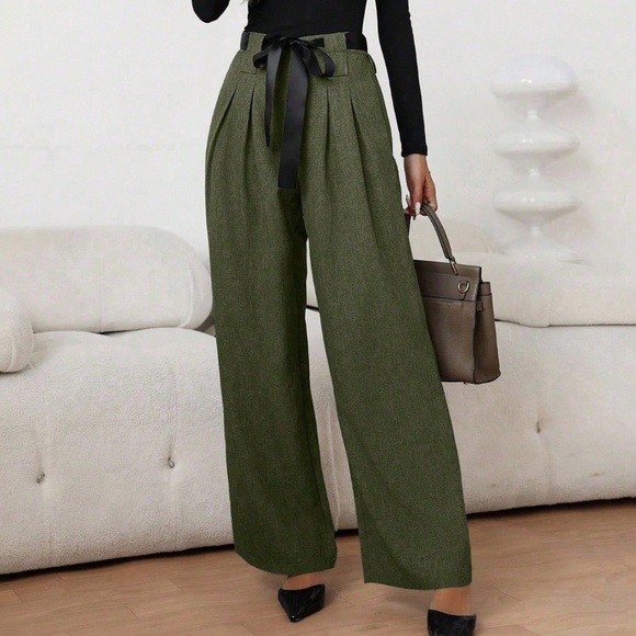 Classic High Waisted Pleated Wide leg Trousers Pants - Picture 2 of 10